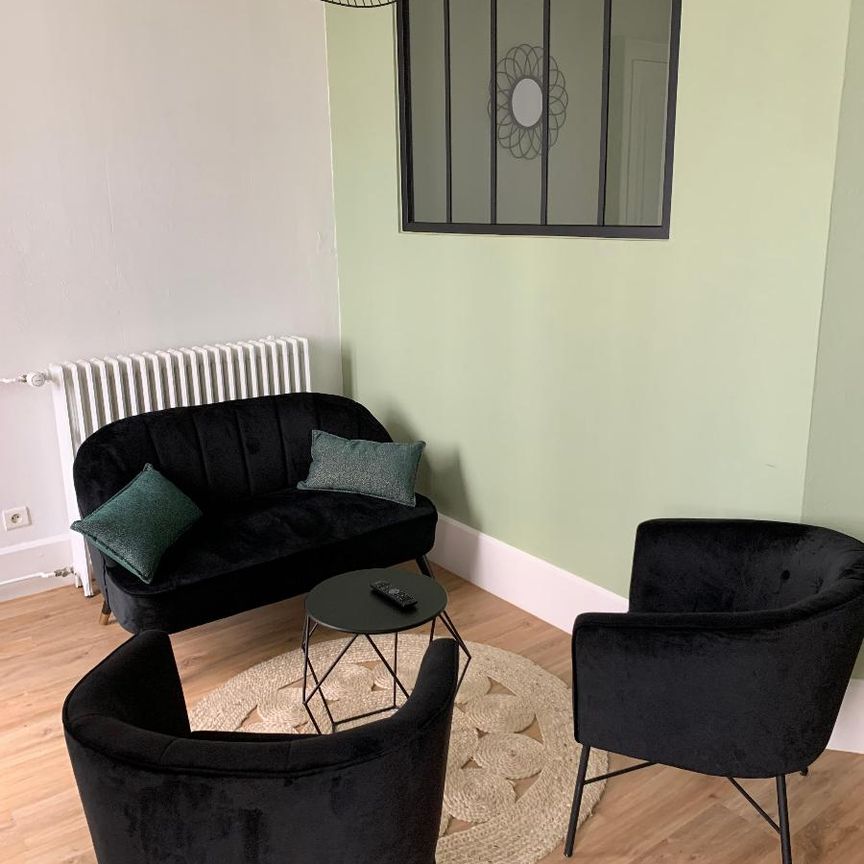 Location Appartement 1 pièce 35m² VICHY 03200 - Photo 1