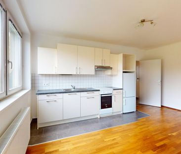CHARMANTE DACHGESCHOSSWOHNUNG IN DÖBLING – KOMPAKT WOHNEN IN GRÜNER... - Photo 3