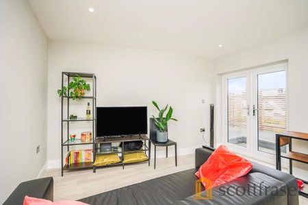 2 bedroom flat to rent - Photo 4