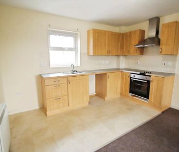 2 bedroom apartment to rent - Photo 2