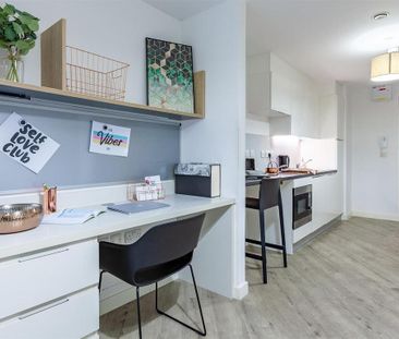 Studio to rent - Photo 6