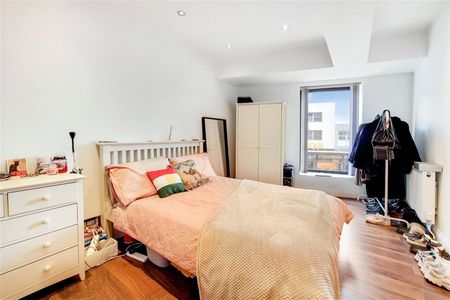 Balham High Road, Balham, SW12, London - Photo 5