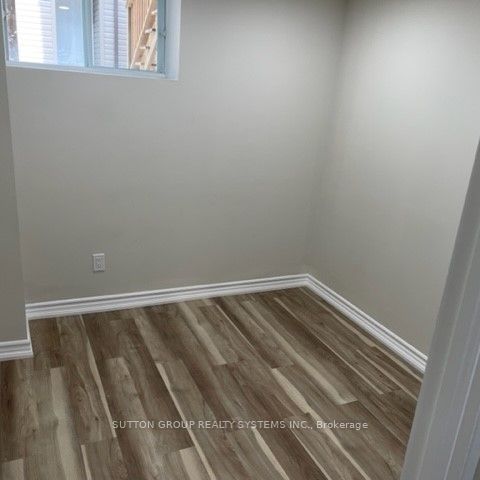 Semi-Detached Home For Lease | W8146316 - Photo 1