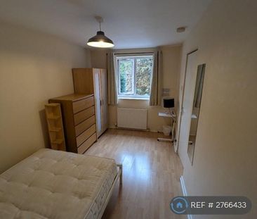 1 bedroom in a house share to rent - Photo 4