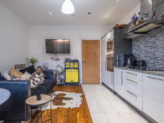 1 bedroom apartment to rent - Photo 1