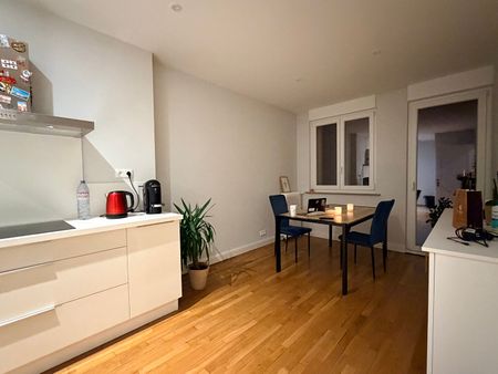 Location Appartement 3 pièces 81m² - Photo 2