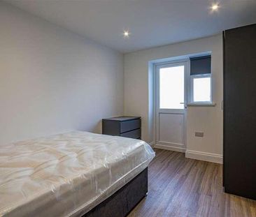 Colum Road, Cathays, CF10 - Photo 1