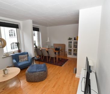 Charmerende lejlighed med opdateret interiør i Aalborgs hjerte - Foto 1