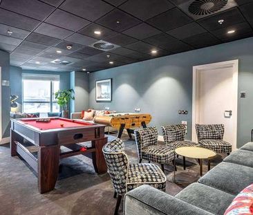 Canada Place, Canary Wharf, London, E14 - Photo 1