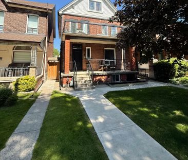 For Lease - 331 St Clarens Avenue, Toronto, Ontario - Photo 1