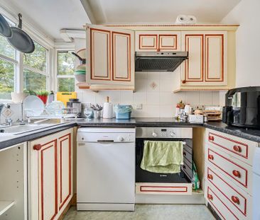 1 bedroom flat to rent - Photo 6