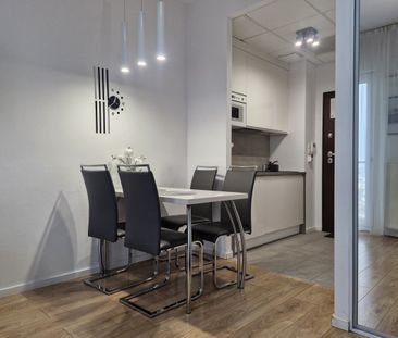 Studio z loggią i garażem w sercu Woli - wynajem. - Zdjęcie 4