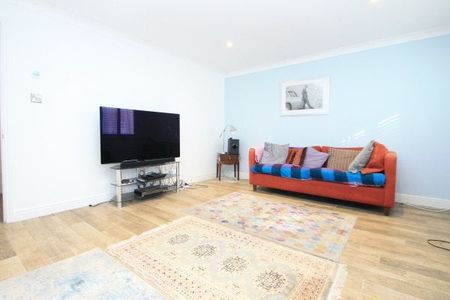 Chichester 2 bedroom flat to rent - Photo 3