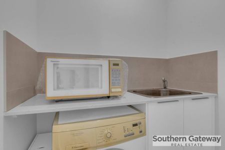 Well Presented 2 bedroom home in Orelia! - Photo 3