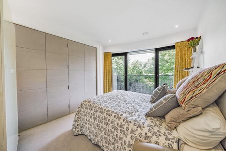 3 bedroom flat to rent - Photo 5