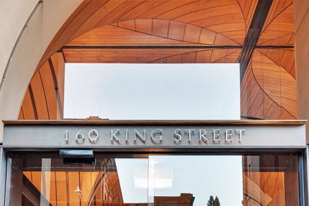 21st floor unfurnished studio apartment - King + Phillip - Photo 5