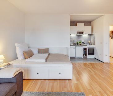 Sunny 1-room apartment for rent in Haar - Photo 4