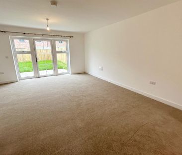 4 bedroom terraced house to rent - Photo 5
