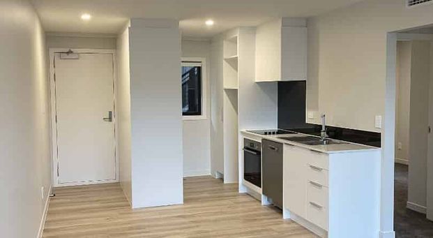 Unit 4F 16-18 Constable Street, Newtown, Wellington. - Photo 1