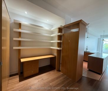 SoHo Bayview Lofts , #402 - Photo 1