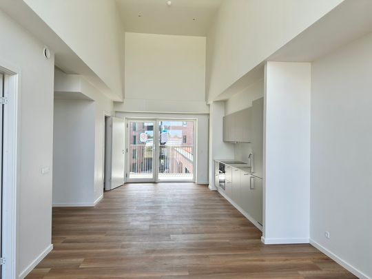 Lys 2-værelses lejlighed med altan i Nørresundby - Photo 1