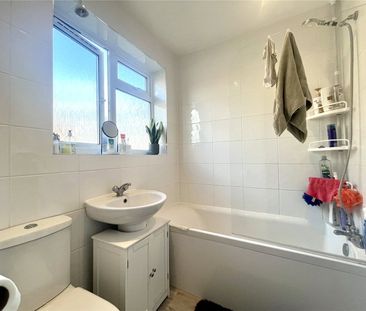 Stonefield Close, Bexleyheath, DA7 4LS - Photo 1