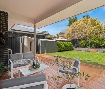 “Fresh, modern and stylish living awaits.” - Photo 5