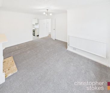 3 bedroom maisonette to rent - Photo 2