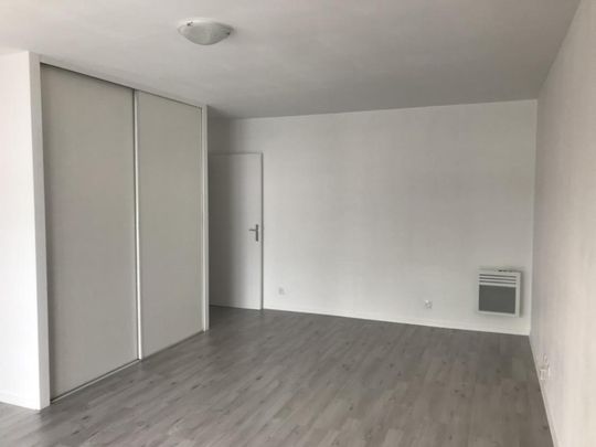 T1 Évry-Courcouronnes (91000) - Photo 1