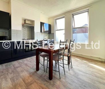 1 Bedroom Shared Flat for rent in Queens Road - Photo 2