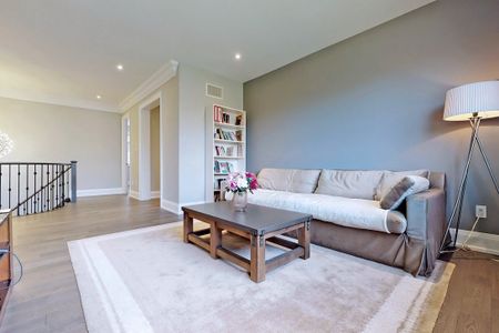 For Lease - 8 Heathmont Court, Richmond Hill, Ontario - Photo 4