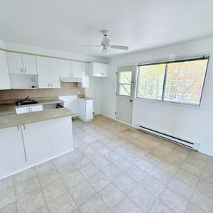 4 1/2 St-Jérôme, libre immédiatement - Photo 2