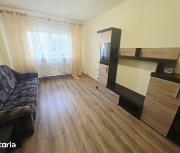 Inchiriez 3 camere decomandat Grivitei pet friendly cu parcare - Photo 3