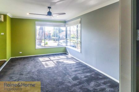 10 BLUE GUM AVENUE, Ingleburn, NSW 2565 - Photo 2