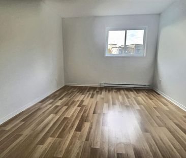 2 CH - 1 SDB - Charlemagne - $1,495 /mo - Photo 2