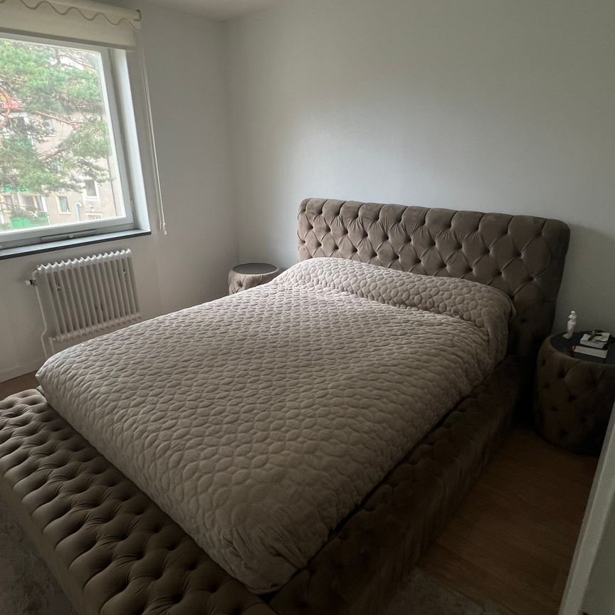 Kavaljerstingen, Hässelby - Photo 1