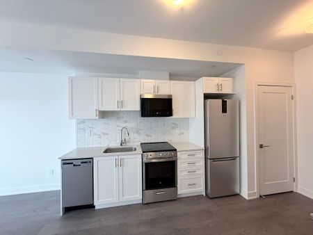 For Lease - 715 Davis Drive Unit# A1007, Newmarket, Ontario - Photo 2
