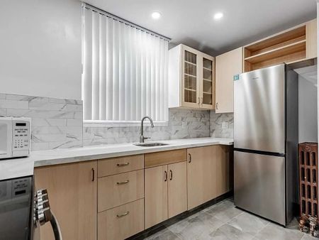 For Lease - 16 Acacia Road Unit# Main, Toronto, Ontario - Photo 2