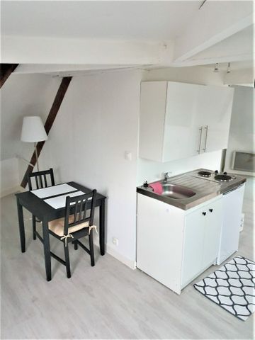 Location Appartement 1 pièce 27m² LILLE 59800 - Photo 4