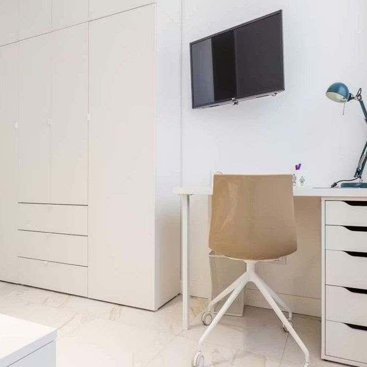 Viale Bligny, Milan, Lombardy 20136 - Photo 1