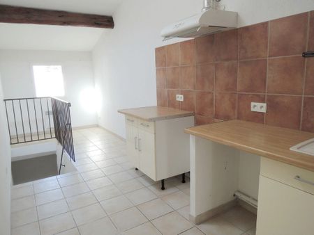 Location appartement 3 pièces, 64.98m², Saint-Côme-et-Maruéjols - Photo 3