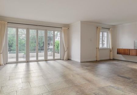 Großzügig geschnittene, renovierte 3-Zimmer-Wohnung in der Jacobs Villa - Foto 4