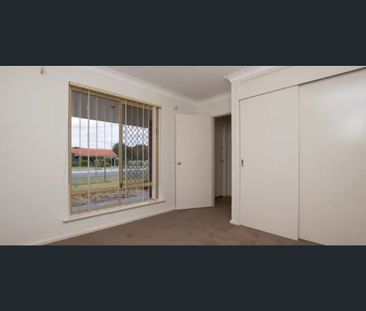 6 Ryland Road, Kelmscott, WA 6111 - Photo 3