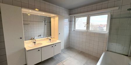 Appartement te huur in Ekeren voor € 1.150 met 2 slaapkamers - Photo 5