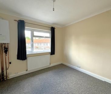 2 bedroom maisonette to rent - Photo 6