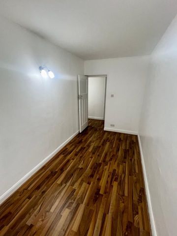 2 Bed Flat, Kings Drive, HA9 - Photo 3