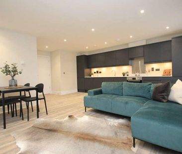 Salisbury Road, Worcester, KT4 - Photo 1