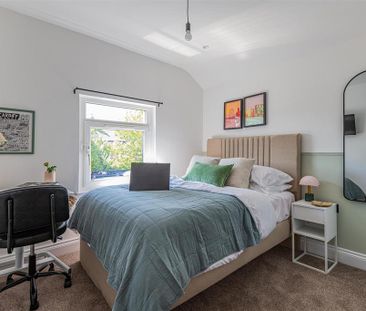 1 bedroom in a house share to rent - Photo 4