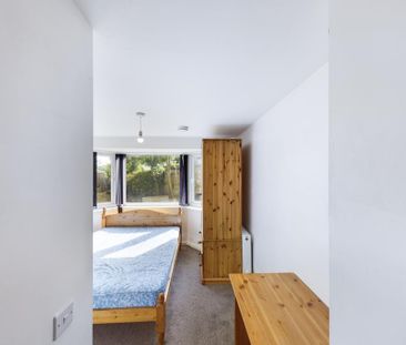 4 bedroom house to rent - Photo 3