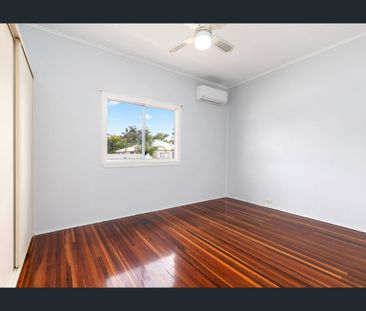 Modern 3 Bedroom High Set Queenslander - Photo 5